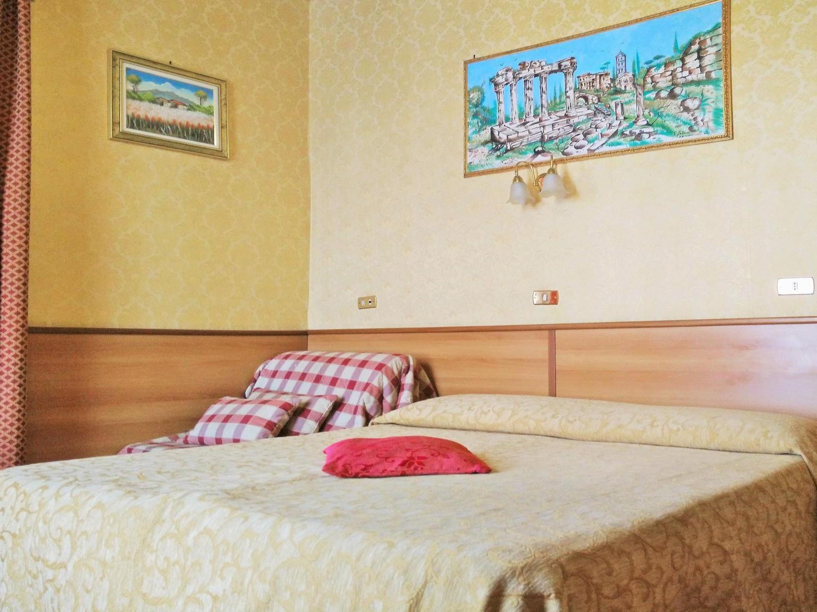 Hotel Cristina Рим Екстериор снимка